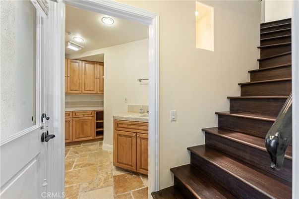 Bathroom, Interior, Recessed Lighting, Tile Countertops