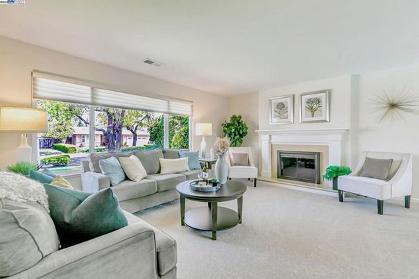 Fireplace, Interior, Living room