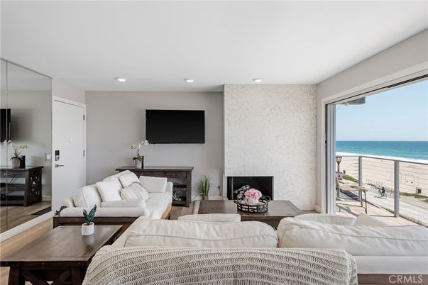 Fireplace, Interior, Living room, Recessed Lighting, Water