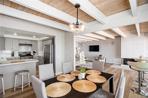 Dining room, Interior, Kitchen, Pendant Lights, Recessed Lighting, Stainless Steel Appliances, Wooden Beams, Wooden Ceilings, Wood Texture Flooring