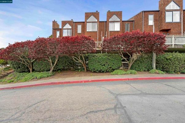 Exterior, Facade, Tudor Revival
