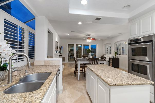 Dining room, Interior, Kitchen, Recessed Lighting, Stainless Steel Appliances