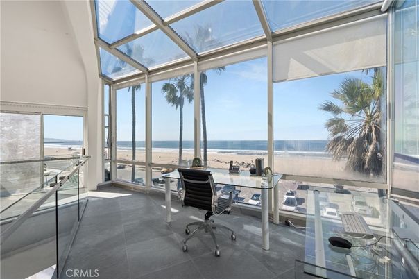 Glass Ceilings, Home Office, Interior, Sun Room, Water