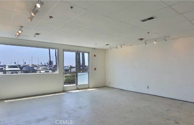 Empty room, Garage, Interior