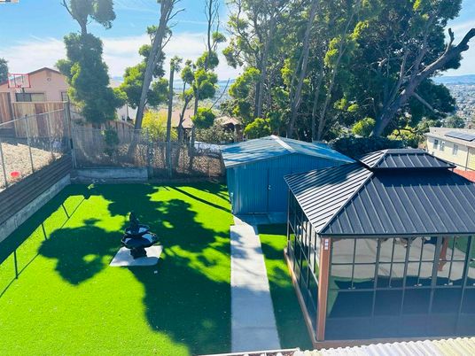 Backyard, Exterior, Hot Tub