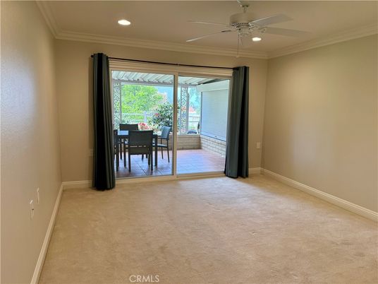 Dining room, Empty room, Interior, Recessed Lighting