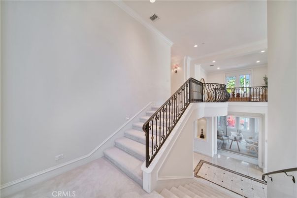 Interior, Piano, Recessed Lighting