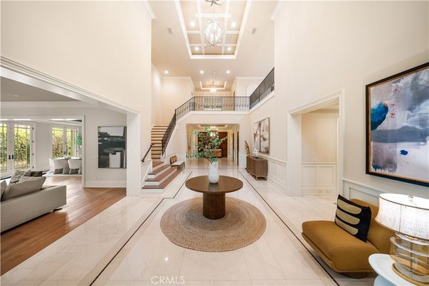 Chandelier, Interior, Living room, Marble, Recessed Lighting, Wood Texture Flooring