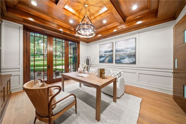 Home Office, Interior, Pendant Lights, Recessed Lighting, Wooden Beams, Wooden Ceilings, Wood Texture Flooring