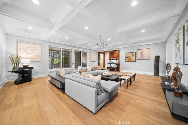 Interior, Living room, Pendant Lights, Recessed Lighting, Wood Texture Flooring