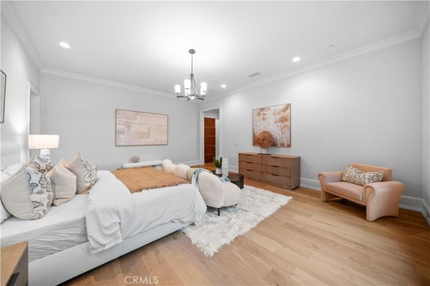Bedroom, Interior, Pendant Lights, Recessed Lighting, Wood Texture Flooring