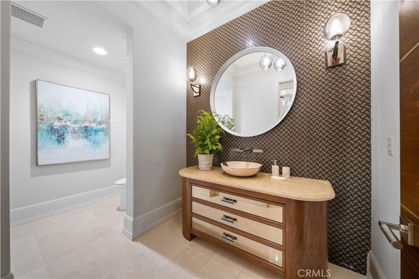 Bathroom, Interior, Recessed Lighting