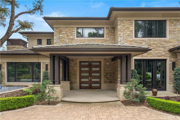 Exterior, Facade, Brick Facade, Modern