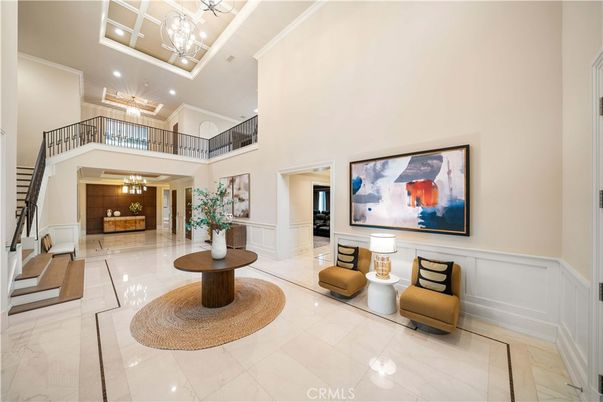 Chandelier, Interior, Recessed Lighting