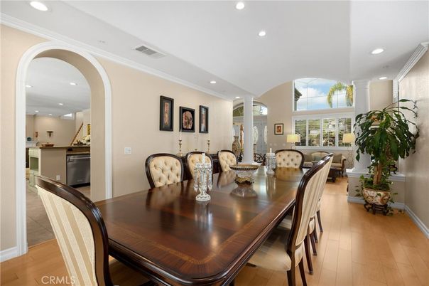 Dining room, Interior, Living room, Recessed Lighting, Wood Texture Flooring