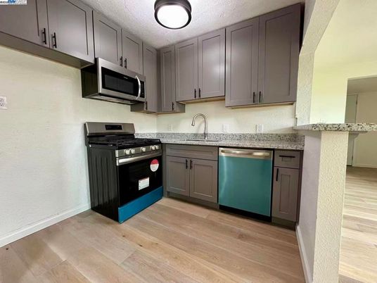 Interior, Kitchen, Wood Texture Flooring