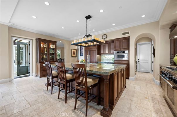 Chandelier, Dining room, Interior, Kitchen, Pendant Lights, Recessed Lighting, Stainless Steel Appliances