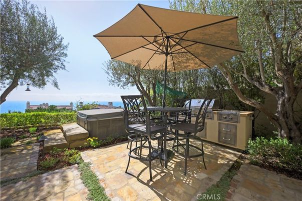 Exterior, Hot Tub