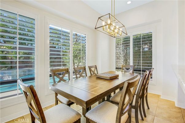 Dining room, Interior, Pendant Lights, Recessed Lighting