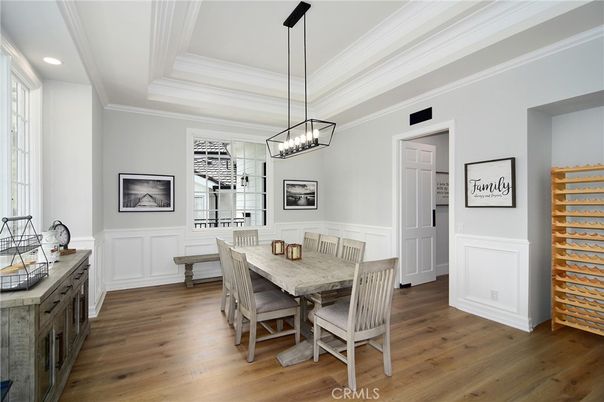 Dining room, Interior, Pendant Lights, Recessed Lighting, Wood Texture Flooring