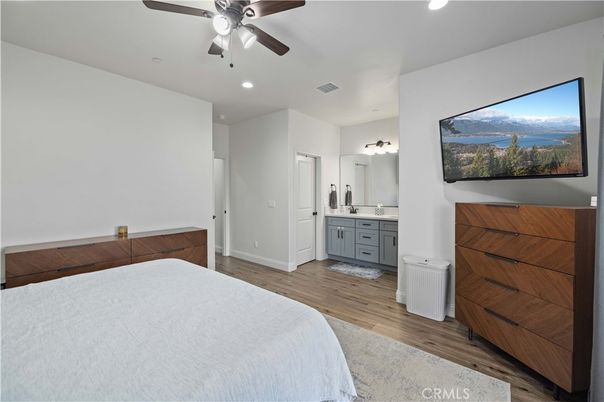 Bathroom, Bedroom, Interior, Recessed Lighting, Wood Texture Flooring