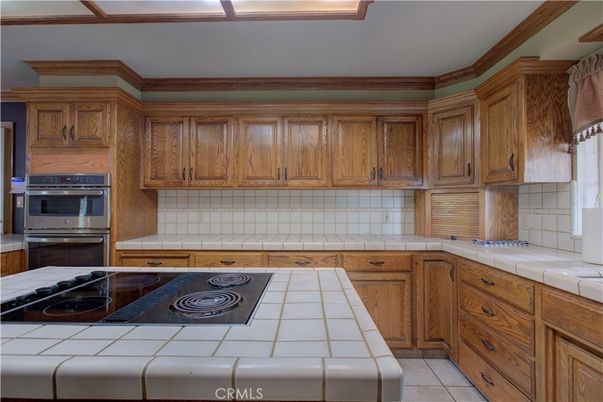 Interior, Kitchen, Tile Countertops