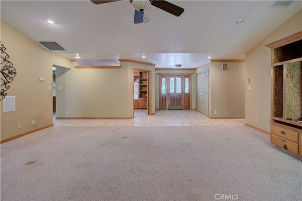 Empty room, Interior, Recessed Lighting