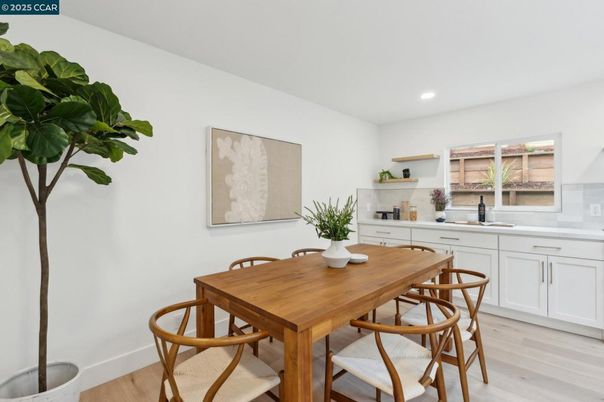 Dining room, Interior, Recessed Lighting, Wood Texture Flooring