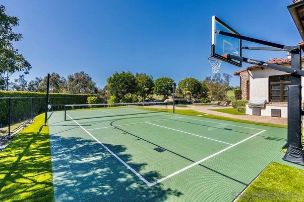 Exterior, Tennis Courts