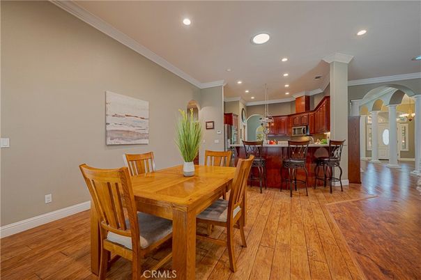 Dining room, Interior, Kitchen, Pendant Lights, Recessed Lighting, Wood Texture Flooring