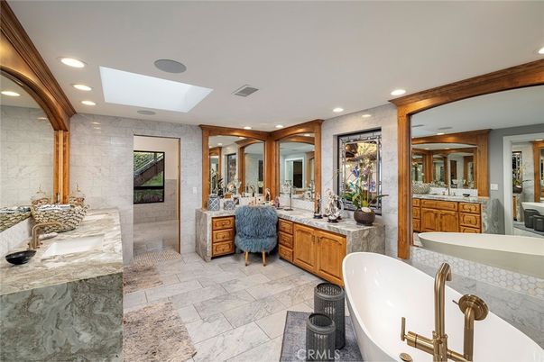 Bathroom, Dual Sink Vanities, Free Standing Baths, Interior, Marble, Recessed Lighting