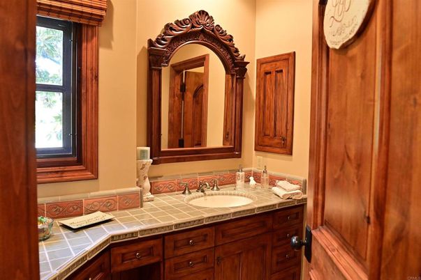 Bathroom, Interior, Tile Countertops