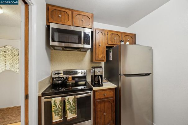 Interior, Kitchen, Stainless Steel Appliances