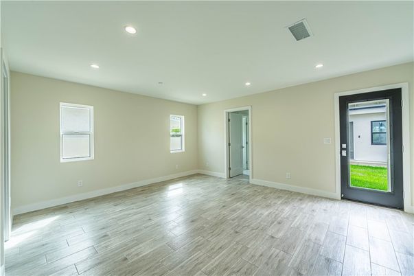 Empty room, Interior, Recessed Lighting, Wood Texture Flooring