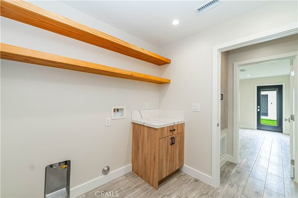 Interior, Recessed Lighting, Wooden Beams, Wood Texture Flooring