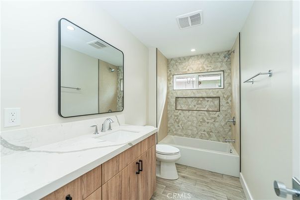Bathroom, Interior, Recessed Lighting, Wood Texture Flooring