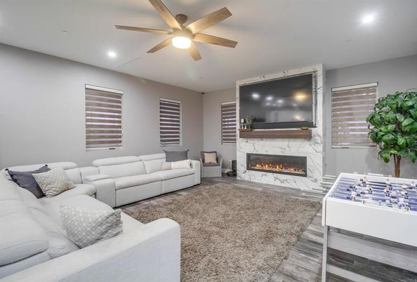 Fireplace, Interior, Living room, Recessed Lighting