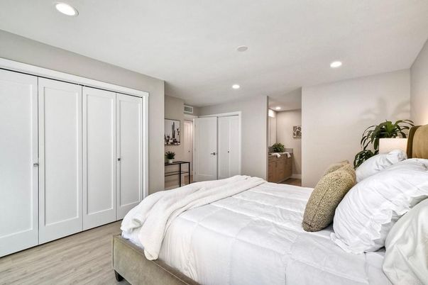 Bedroom, Interior, Recessed Lighting, Wood Texture Flooring