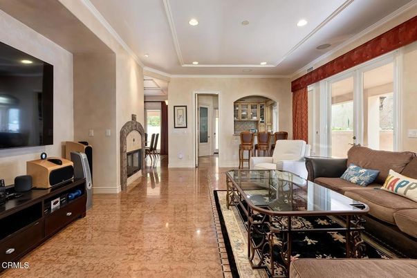 Fireplace, Interior, Living room, Recessed Lighting