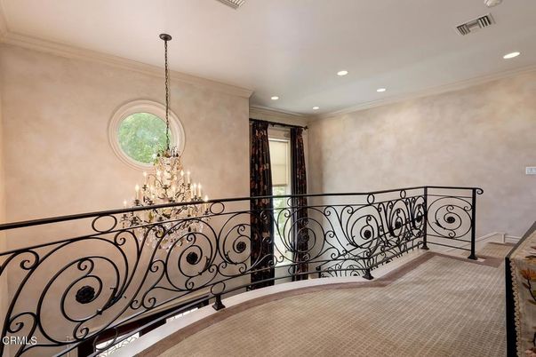 Chandelier, Interior, Recessed Lighting