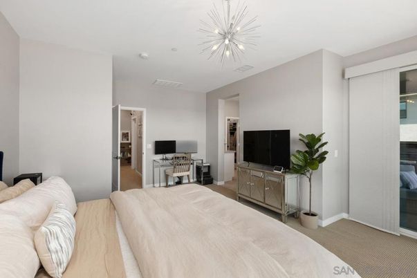 Bedroom, Interior, Pendant Lights