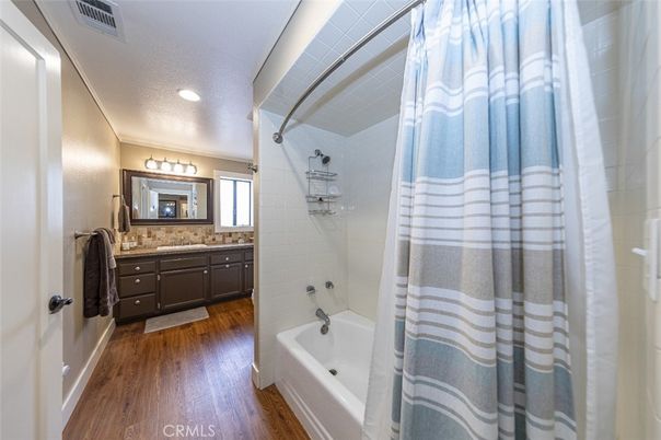 Bathroom, Interior, Recessed Lighting, Wood Texture Flooring