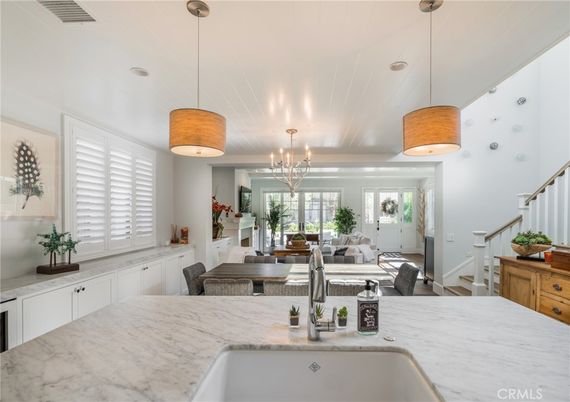 Interior, Living room, Pendant Lights
