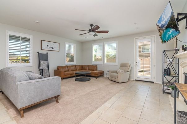 Fireplace, Interior, Living room