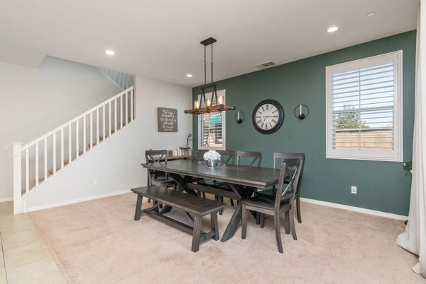 Dining room, Interior, Pendant Lights, Recessed Lighting