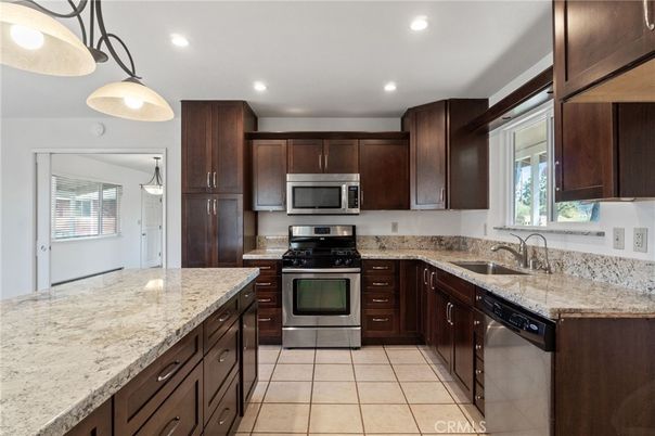 Interior, Kitchen, Pendant Lights, Recessed Lighting, Stainless Steel Appliances