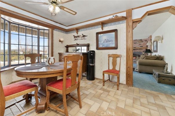 Dining room, Interior