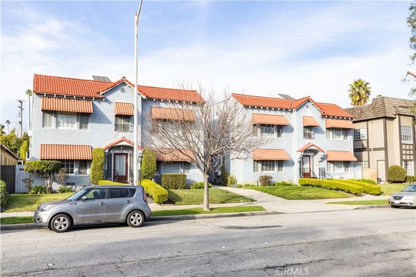 Exterior, Facade, Spanish Mediterranean