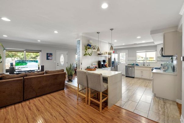 Interior, Kitchen, Living room, Pendant Lights, Recessed Lighting, Stainless Steel Appliances, Wood Texture Flooring