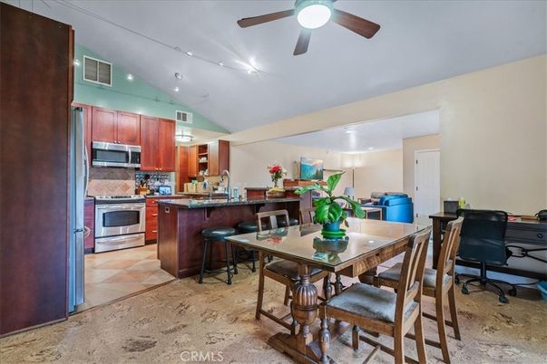 Dining room, Interior, Kitchen, Recessed Lighting, Stainless Steel Appliances